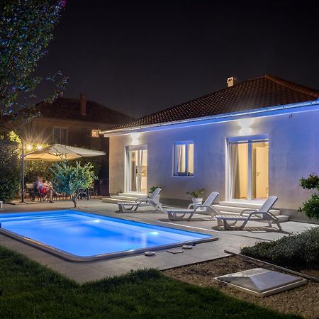 자다르 Tony'S House With Private Pool, Garden And Parking 빌라 외부 사진