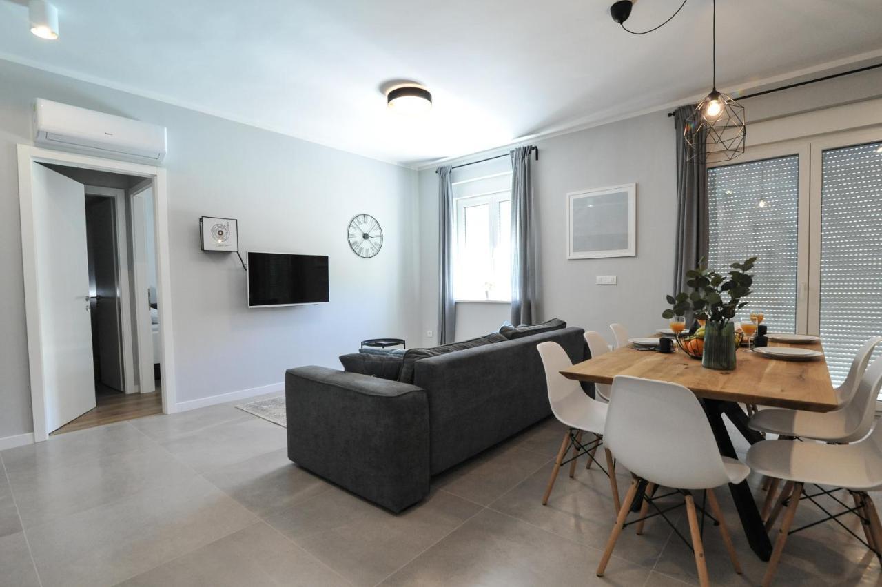 자다르 Tony'S House With Private Pool, Garden And Parking 빌라 외부 사진