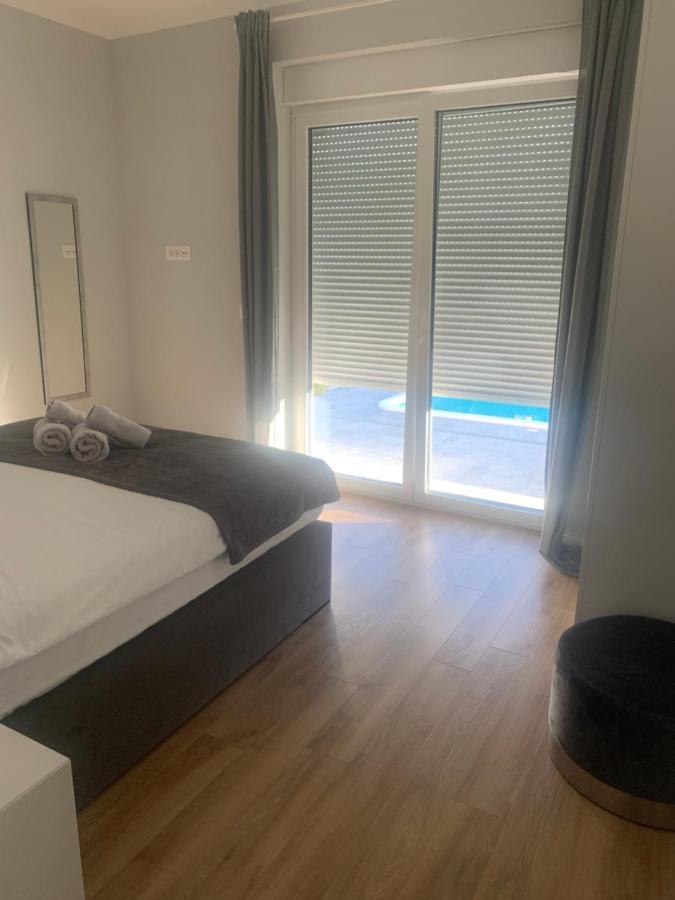 자다르 Tony'S House With Private Pool, Garden And Parking 빌라 외부 사진
