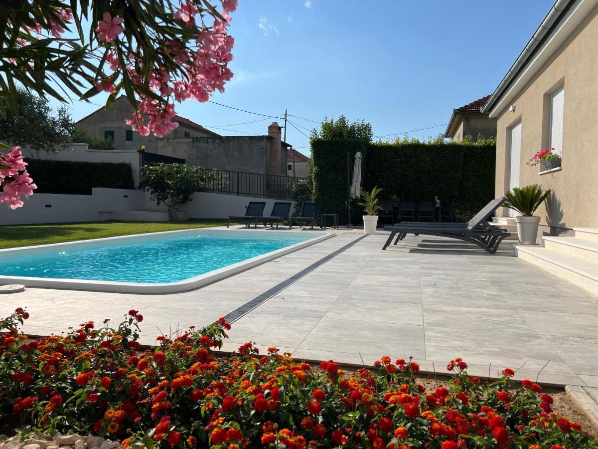 자다르 Tony'S House With Private Pool, Garden And Parking 빌라 외부 사진