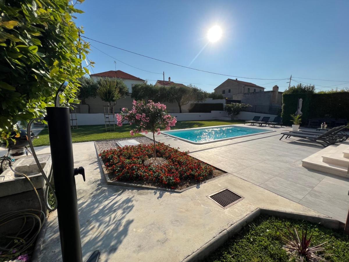 자다르 Tony'S House With Private Pool, Garden And Parking 빌라 외부 사진